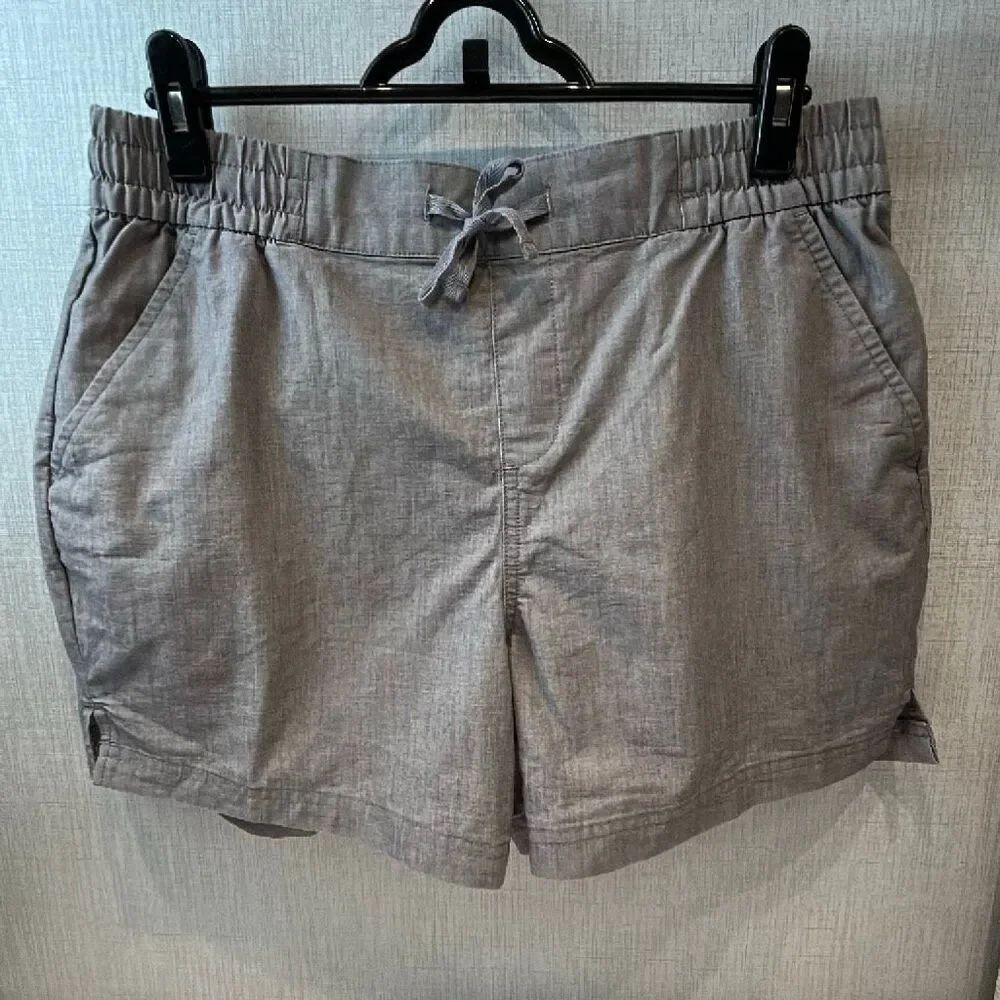 Magellan Fish Gear Shorts Sz Small MagRepel Blue Stretch Waist Athletic Workout